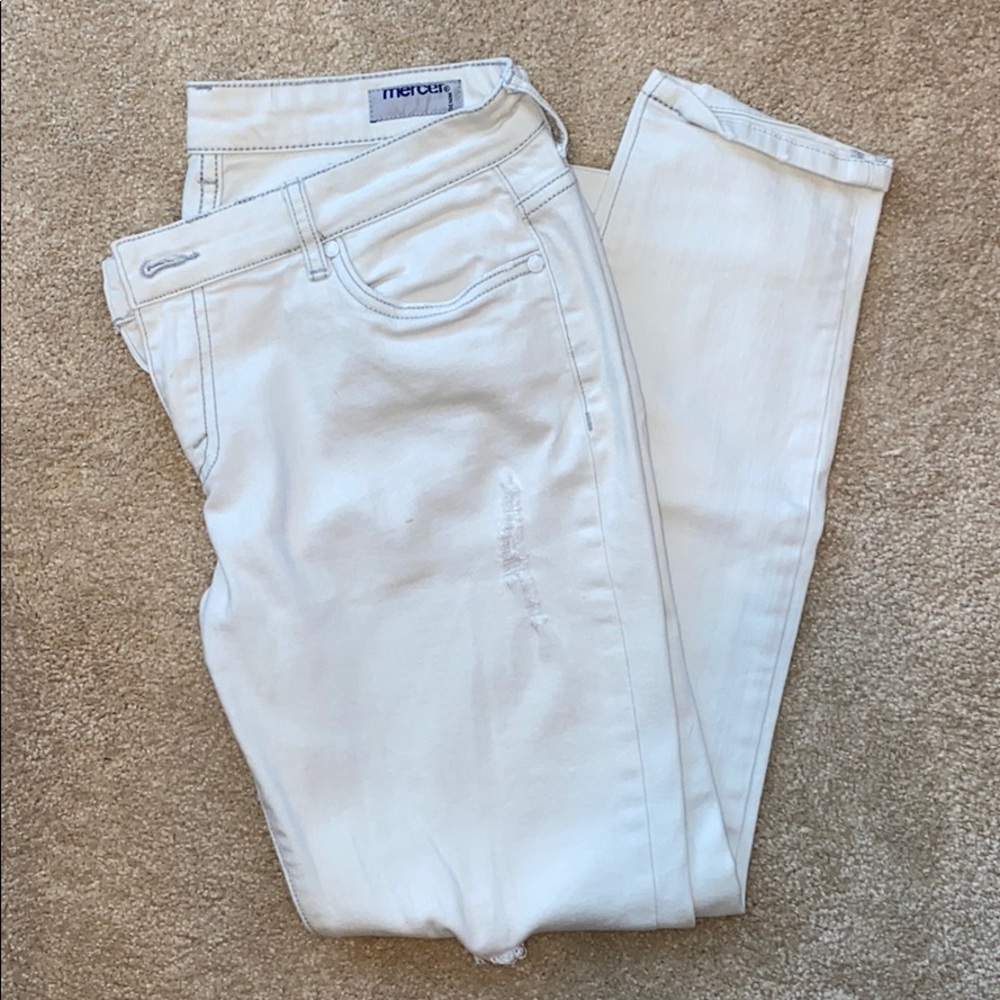 Women’s skinny jeans